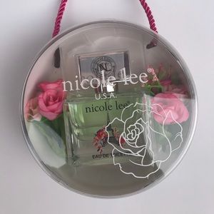Nicole Lee perfume new